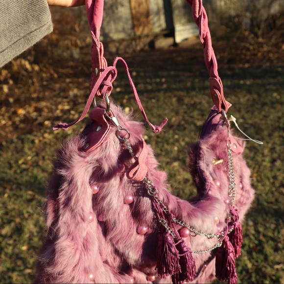 Furry Purse - Picture 3 of 6